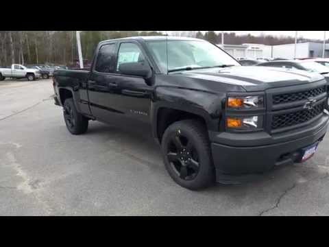 Chevrolet Silverado Blackout Edition