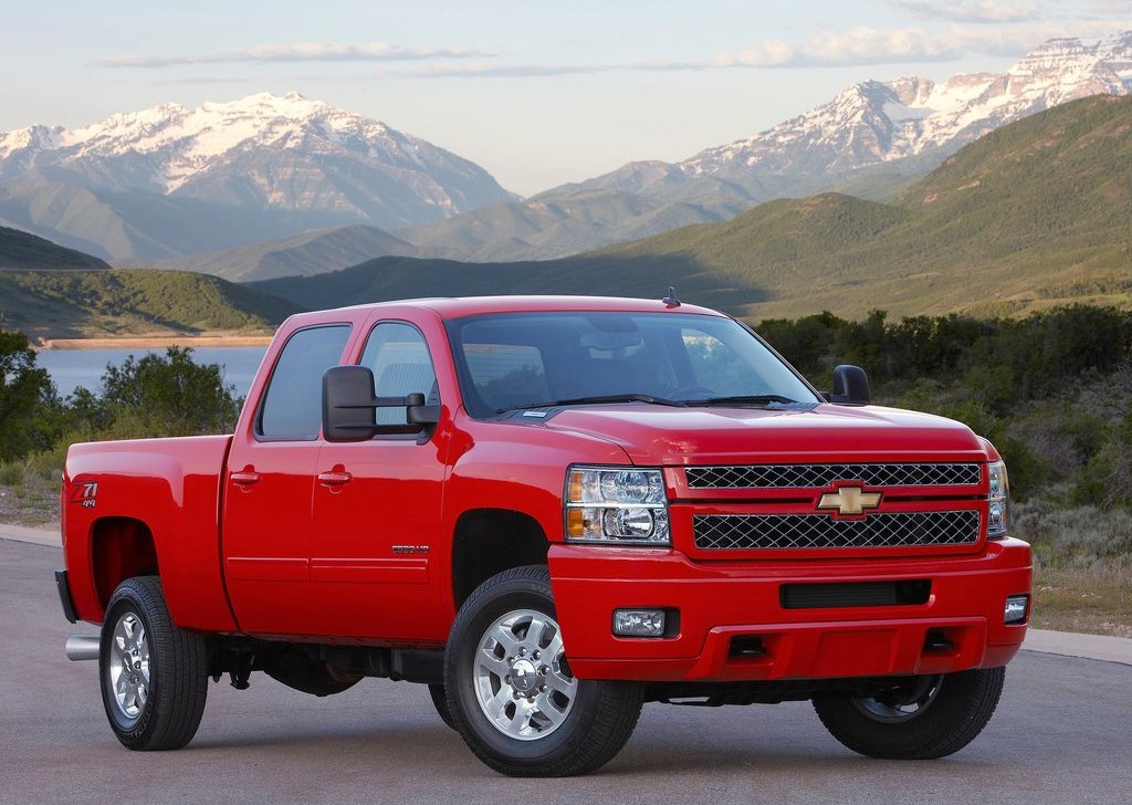 Chevrolet Silverado Red