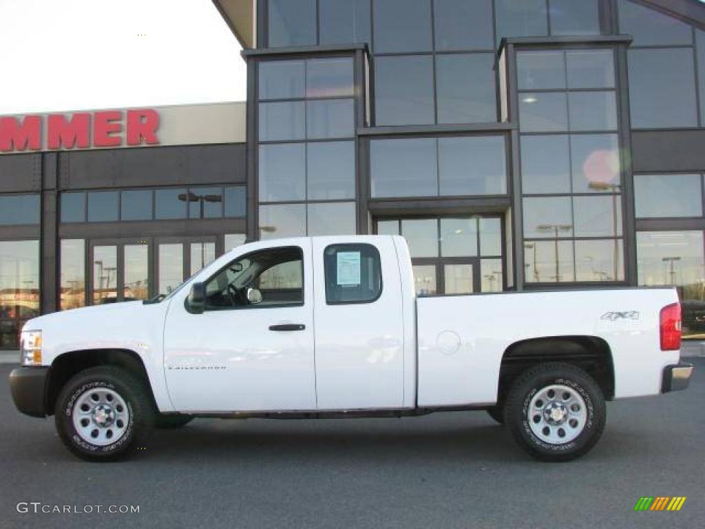 Chevrolet Silverado White