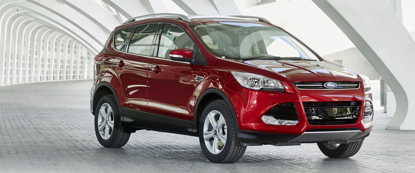 Ford Kuga Ruby Red