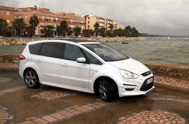 Ford S-Max Opinie