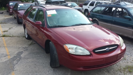 Ford Taurus Station Wagon