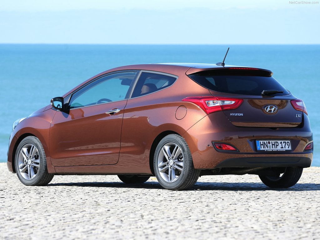 Hyundai Accent 3 Door Hatchback