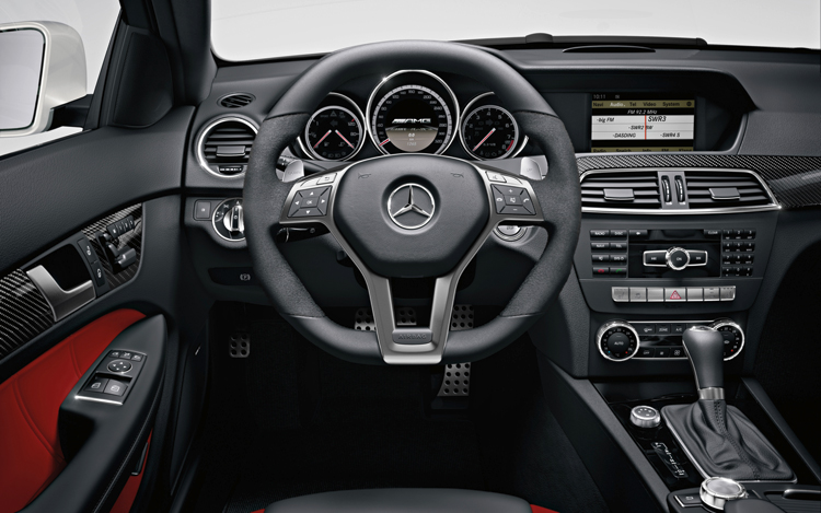 Mercedes Benz C63 Amg 2012