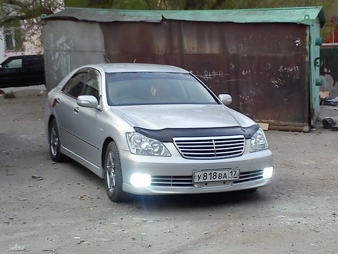 Toyota Crown 2004