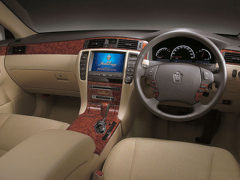 Toyota Crown 2008