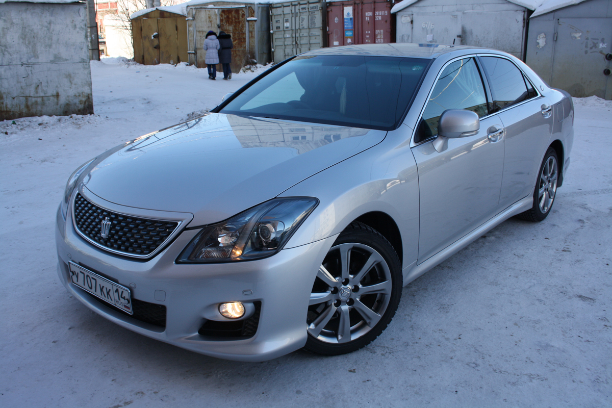 Toyota Crown 2008