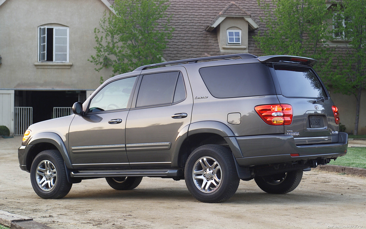 Toyota Sequoia Sr5