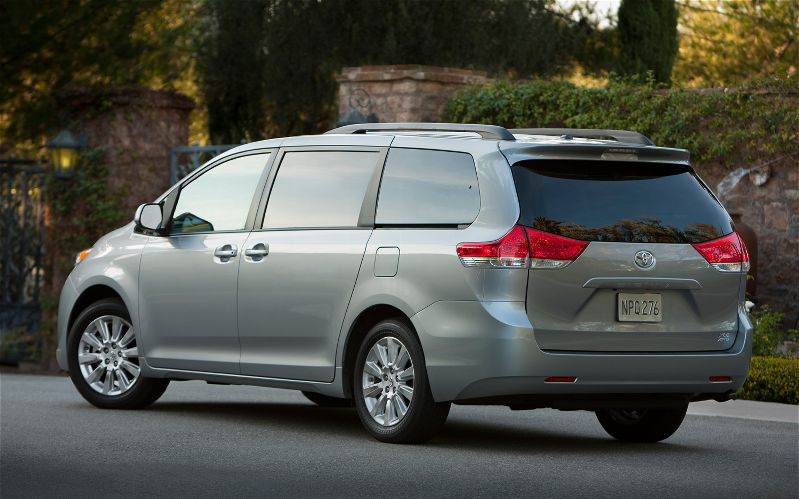 Toyota Sienna Xle 2013