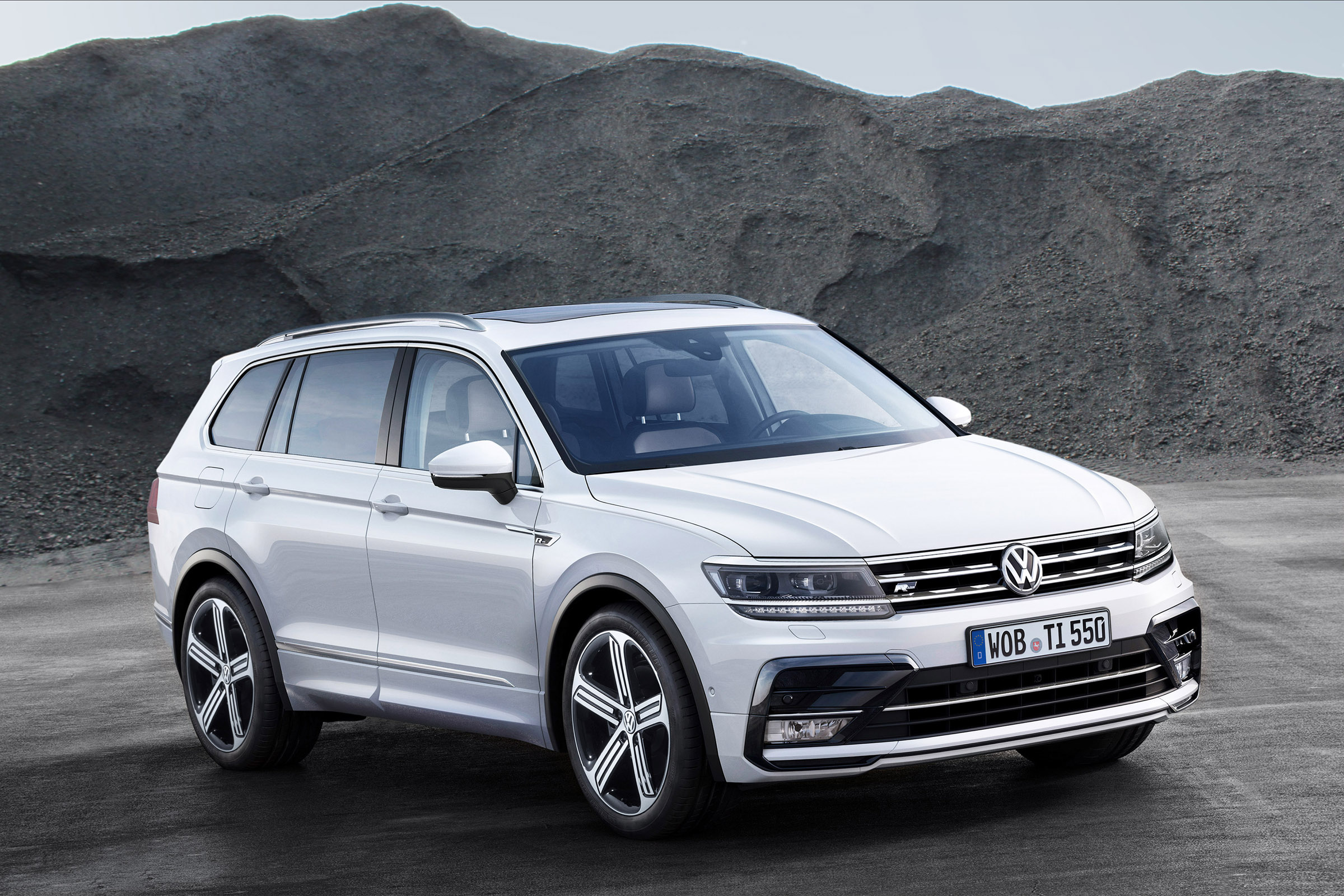 Volkswagen Tiguan 7 Seater Reviews Prices Ratings With Various Photos
